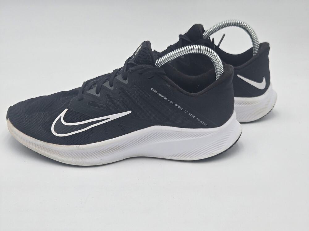 Nike Quest 3 Black White Iron Grey Women's Running Shoes Size 8
